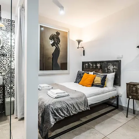 Chelmonskiego 8a Studio By Rent Like *